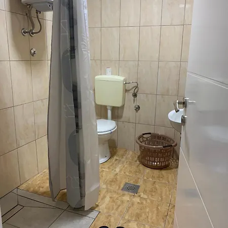 Apartment Nur
