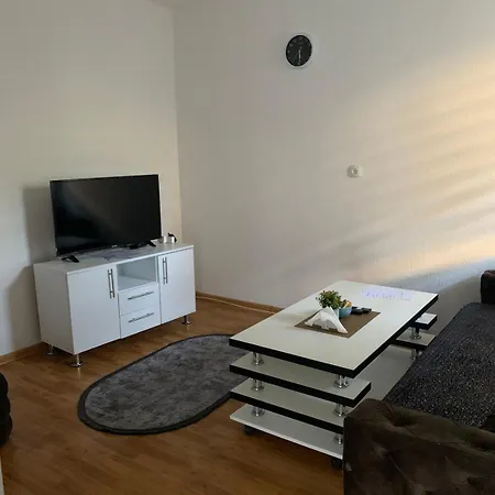 Nur Apartment *